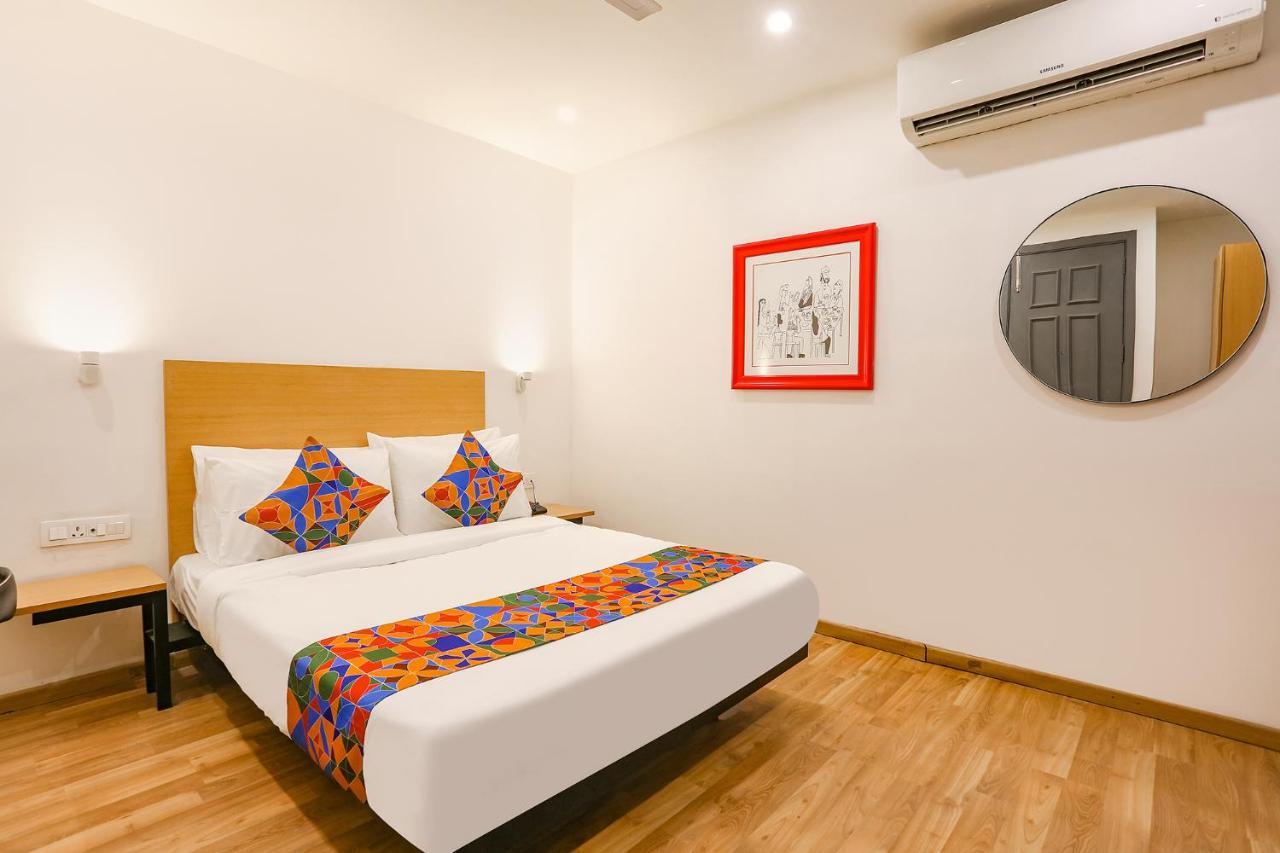 Fabexpress D2 Paschim Vihar Hotel Delhi  Exterior photo
